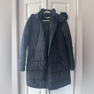 Black Long Puffer Coat with Faux Fur Trim
